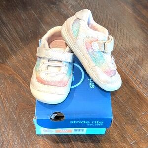 💕💕Stride rite jazzy rainbow toddler shoes size 6W